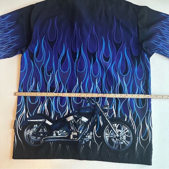 Men’s Biker Flames Fire Shirt Blue Purple Size‎ L Dragonfly Roadhouse Motorcycle - Picture 8 of 11